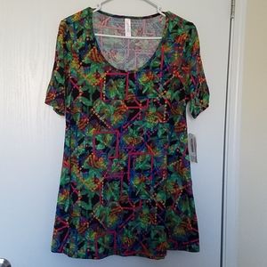 🧡 4 for 15! Nwt’s Pixel Floral/Shapes Perfect Tee